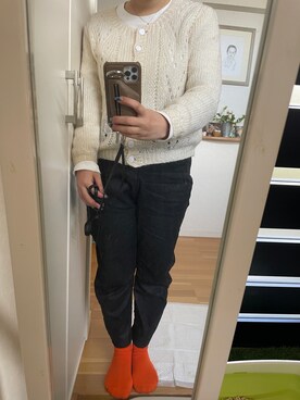 「UNIQLO（ユニクロ）のスーピマコットンクルーネックT（長袖） ＋EC（T Shirts、ホワイト系）」を使った、sakaimanaさん（レディース）の冬コーディネート