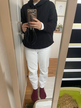 「UNIQLO（ユニクロ）のスーピマコットンクルーネックT（長袖） ＋EC（T Shirts、ホワイト系）」を使った、sakaimanaさん（レディース）の冬コーディネート