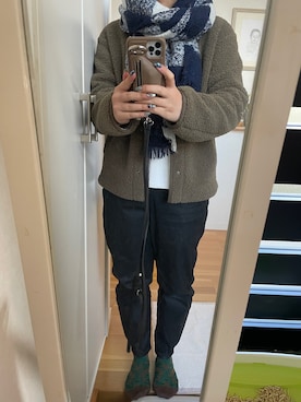 「ZARA（ザラ）のアイテム（Pants、ブラック系）」を使った、sakaimanaさん（レディース）の冬コーディネート