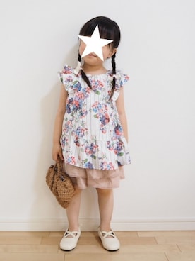 「apres les cours（アプレレクール）のアイテム（バレエシューズ）」を使った、aricco2416さん（キッズ・90cm）の夏コーディネート