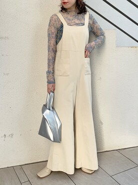 「ブルー x ホワイト」｜「アイテム（サロペット/オーバーオール）」を使った、miyabiさん（レディース・160cm）の冬コーディネート