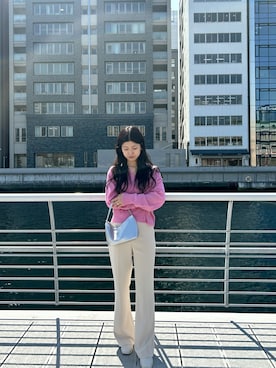 「by muni:r（バイ ムニール）のアイテム（スラックス）」を使った、by muni:r  staffさん（レディース・158cm）の春コーディネート