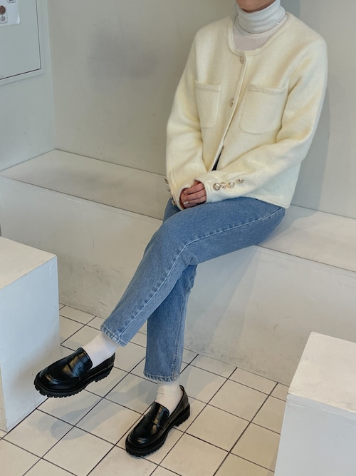 【極美品】ビアズリー ノーカラー ツイード ジャケット貝ボタン アイボリー F BEARDSLEY（ビアズリー）の「フリンジツイードジャケット（ノーカラー