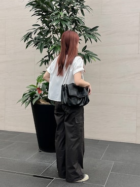 「韓国コーデ」｜「アイテム（カーゴパンツ）」を使った、by muni:r  staffさん（レディース・158cm）の秋コーディネート