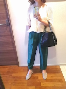 「サテンパンツ」｜「アイテム（スリッポン）」を使った、SAYAKAさん（レディース・152cm）の秋コーディネート
