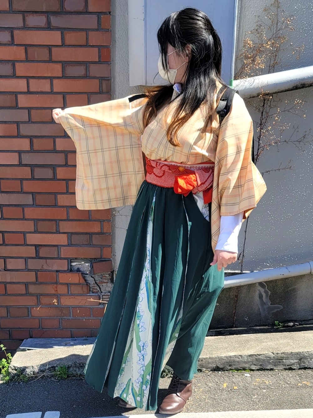 「イベント、春コーデ、和洋折衷、ぽっちゃり、袴スカート、リュックスタイル、着物」｜「カヤの【カヤ】-SHIKI-四季 春風八掛スカート（スカート、グリーン系）」を使った、NYANOさん（レディース・154cm）の春コーディネートの1枚目の写真
