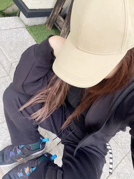 「PRADA（プラダ）のアイテム（キャップ）」を使った、a.-.-♥さん（レディース・158cm）の秋コーディネート
