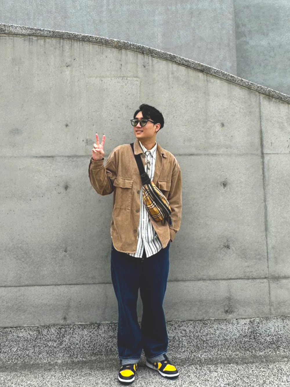 BURBERRYのボディバッグ/ウエストポーチ（ブラウン系）を使った人気 