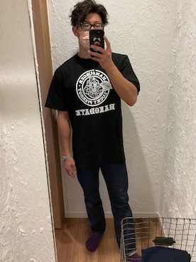 「ラッキーピエロのアイテム（Tシャツ/カットソー、ブラック系）」を使った、髭メガネさん（メンズ・175cm）の秋コーディネート