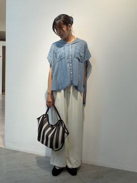 「Jena espace merveilleux(ジェナ エスパスメルヴェイユ)の【高レビュー多数!】【2サイズ展開/体型問わず美脚見え】トロミイージーパンツ(その他パンツ、ホワイト系)」を使った、ゆづきさん(レディース・168cm)の夏コーディネート
