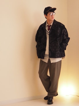「yield（イールド）のアイテム」を使った、Hanbeさん（メンズ・168cm）の冬コーディネート