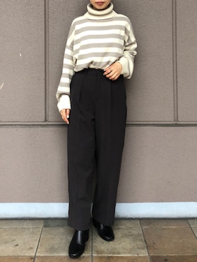 「スクエアトゥ」｜「アイテム（スラックス）」を使った、板さん（レディース・156cm）の秋コーディネート