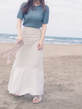 「アイテム（デニムスカート、ホワイト系）」を使った、aaayuuu55さん（レディース・159cm）の秋コーディネート