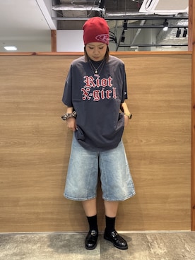 「Champion（チャンピオン）のアイテム」を使った、ICHIGOさん（レディース・165cm）の春コーディネート