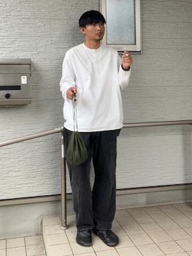 「JOURNAL STANDARD relume（ジャーナルスタンダード　レリューム）のアイテム（パンツ）」を使った、都会のアーミーさん（メンズ・174cm）の秋コーディネート
