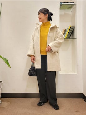 「フーディー」｜「アイテム（その他アウター）」を使った、emiinamiiさん（レディース・164cm）の冬コーディネート