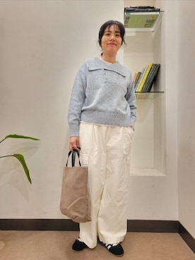 「かぐれ（カグレ）のユーティリティーイージーパンツ（その他パンツ）」を使った、浪口　絵美さん（レディース・164cm）の秋コーディネート
