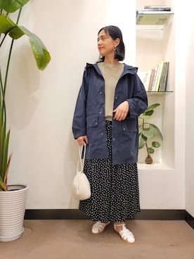 「ドットスカート」｜「アイテム（その他アウター）」を使った、emiinamiiさん（レディース・164cm）の春コーディネート