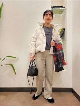 「アイテム（その他シューズ）」を使った、浪口　絵美さん（レディース・164cm）の冬コーディネート