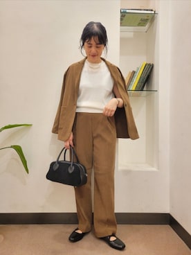 「骨格ウェーブ」｜「アイテム（その他アウター）」を使った、浪口　絵美さん（レディース・164cm）の秋コーディネート