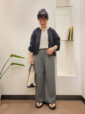 「URBAN RESEARCH DOORS（アーバンリサーチドアーズ）のアイテム（ブルゾン）」を使った、浪口　絵美さん（レディース・164cm）の春コーディネート