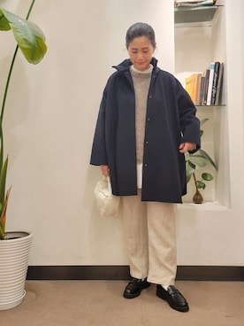 「ゆるニット」｜「アイテム（その他アウター）」を使った、emiinamiiさん（レディース・164cm）の秋コーディネート