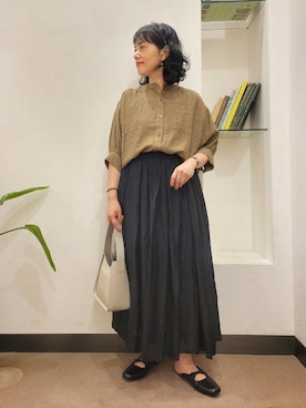 「オンオフ兼用」｜「アイテム（バッグ）」を使った、浪口　絵美さん（レディース・164cm）の夏コーディネート