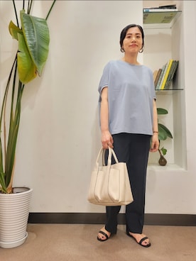 「URBAN RESEARCH DOORS（アーバンリサーチドアーズ）のコクーンシルエットプルオーバー（Tシャツ/カットソー）」を使った、浪口　絵美さん（レディース・164cm）の夏コーディネート