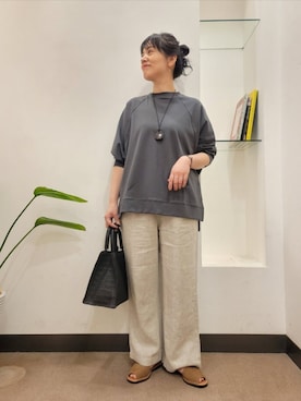 「URBAN RESEARCH DOORS（アーバンリサーチドアーズ）のバッファローコードネックレス（ネックレス、ブラウン系）」を使った、浪口　絵美さん（レディース・164cm）の春コーディネート