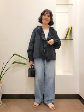 「URBAN RESEARCH DOORS（アーバンリサーチドアーズ）のTIDEWAY　ICY 2WAY BOSTON（ショルダーバッグ、ブラック系）」を使った、浪口　絵美さん（レディース・164cm）の夏コーディネート