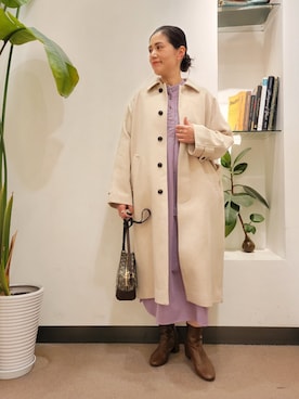 「シャツワンピ」｜「アイテム（ステンカラーコート）」を使った、emiinamiiさん（レディース・164cm）の冬コーディネート