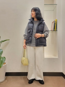 「MARMOT（マーモット）のアイテム」を使った、浪口　絵美さん（レディース・164cm）の秋コーディネート