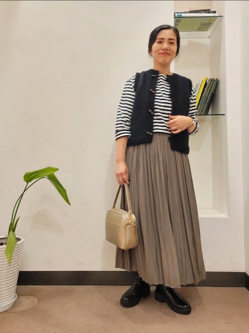 Drawer ブラックベスト サイズ36 別注』KHWOPA SPIRIT×DOORS トグルベスト（ベスト）｜URBAN RESEARCH