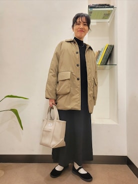 「アイテム（トートバッグ）」を使った、浪口　絵美さん（レディース・164cm）の秋コーディネート
