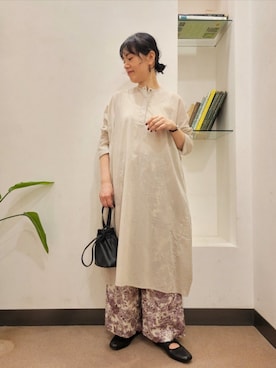「かぐれ（カグレ）のアイテム（チュニック）」を使った、浪口　絵美さん（レディース・164cm）の秋コーディネート