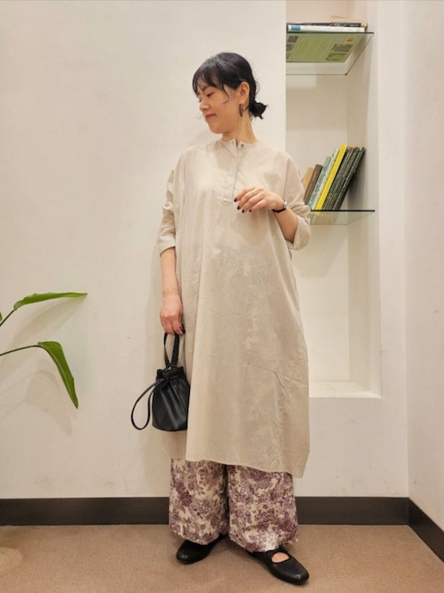 URBAN RESEARCH DOORS アイボリー ミュール URBAN RESEARCH DOORS（アーバンリサーチドアーズ）の「クロス