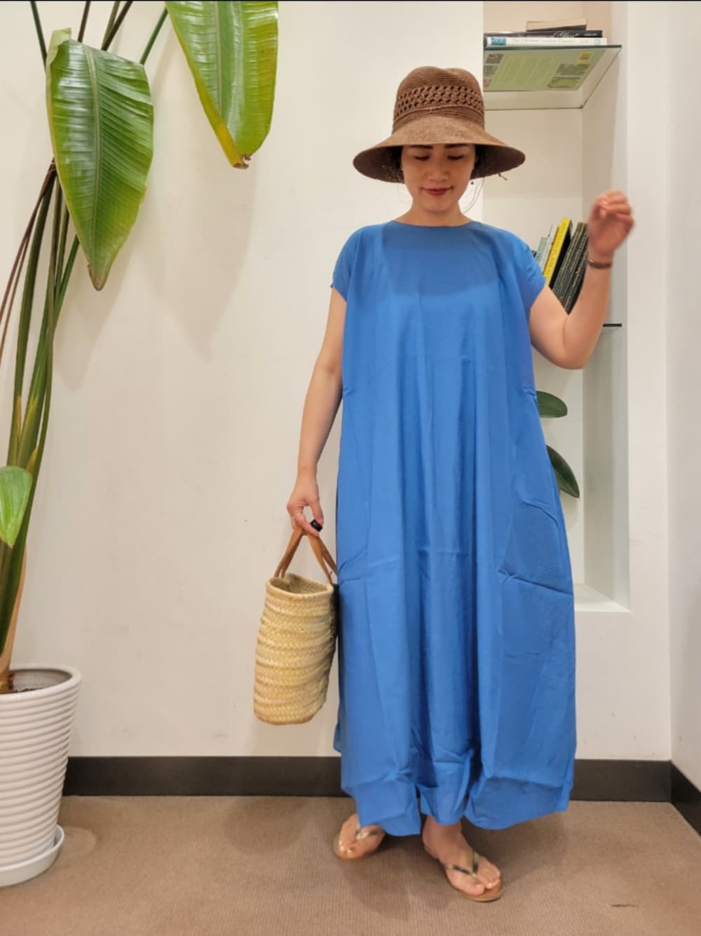 【kagure かぐれ】レーヨンコットンAラインワンピース/美品/ロイヤルブルー かぐれ - 新品タグ付◉ ROYALBLUE かぐれ レーヨンコットンA