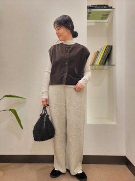 「アイテム（その他シューズ）」を使った、浪口　絵美さん（レディース・164cm）の秋コーディネート