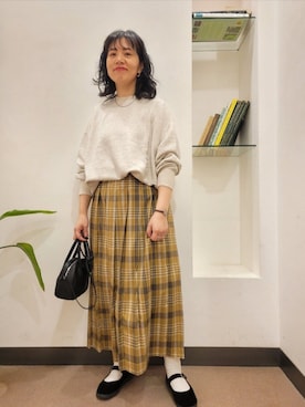「アイテム（その他シューズ）」を使った、浪口　絵美さん（レディース・164cm）の秋コーディネート