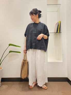 「かぐれ（カグレ）のアイテム」を使った、浪口　絵美さん（レディース・164cm）の春コーディネート