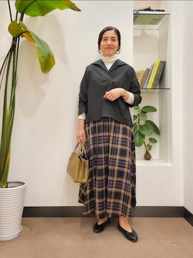 「URBAN RESEARCH DOORS」｜浪口　絵美さん（レディース・164cm）の秋コーディネート