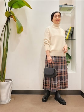 「URBAN RESEARCH DOORS」｜浪口　絵美さん（レディース・164cm）の秋コーディネート