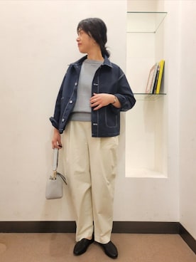 「アイテム（カバーオール）」を使った、浪口　絵美さん（レディース・164cm）の冬コーディネート