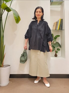 「袖ボリューム」｜「アイテム（バレエシューズ）」を使った、emiinamiiさん（レディース・164cm）の春コーディネート