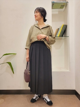 「adidas（アディダス）のadidas　TOKYO W（スニーカー）」を使った、浪口　絵美さん（レディース・164cm）の秋コーディネート