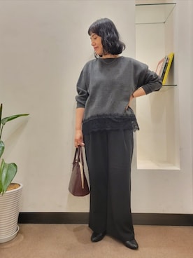 「URBAN RESEARCH DOORS（アーバンリサーチドアーズ）のTIDEWAY　MOSS BOSTON S（ハンドバッグ、レッド系）」を使った、浪口　絵美さん（レディース・164cm）の秋コーディネート