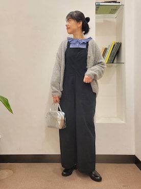 「アイテム（レインシューズ）」を使った、浪口　絵美さん（レディース・164cm）の秋コーディネート