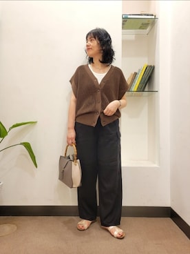 「アイテム（ベスト）」を使った、浪口　絵美さん（レディース・164cm）の夏コーディネート