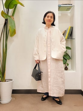 「シャツワンピ」｜「アイテム（その他アウター）」を使った、emiinamiiさん（レディース・164cm）の冬コーディネート