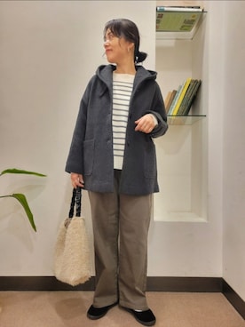 「アイテム（トートバッグ）」を使った、浪口　絵美さん（レディース・164cm）の秋コーディネート